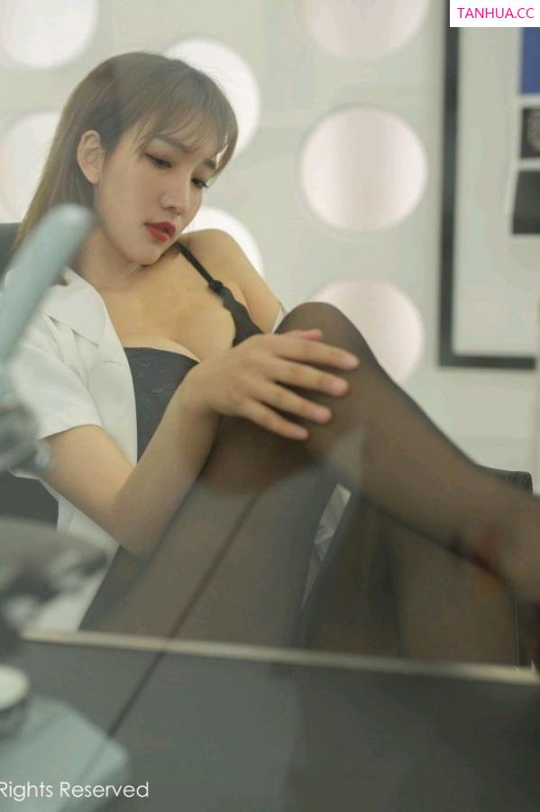 陆萱萱  [XIUREN]高清写真图 2020.01.14 陆萱萱第28张图片
